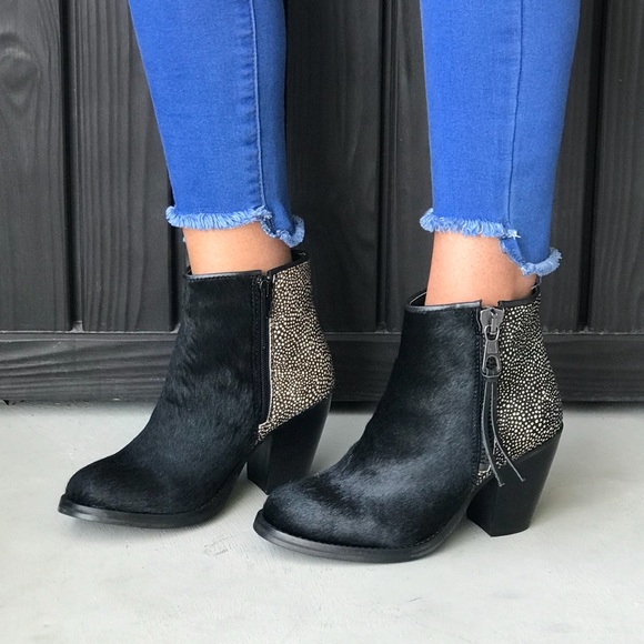 Made in Portugal Genuine Calf Hair Spec Booties - Picture 5 of 8